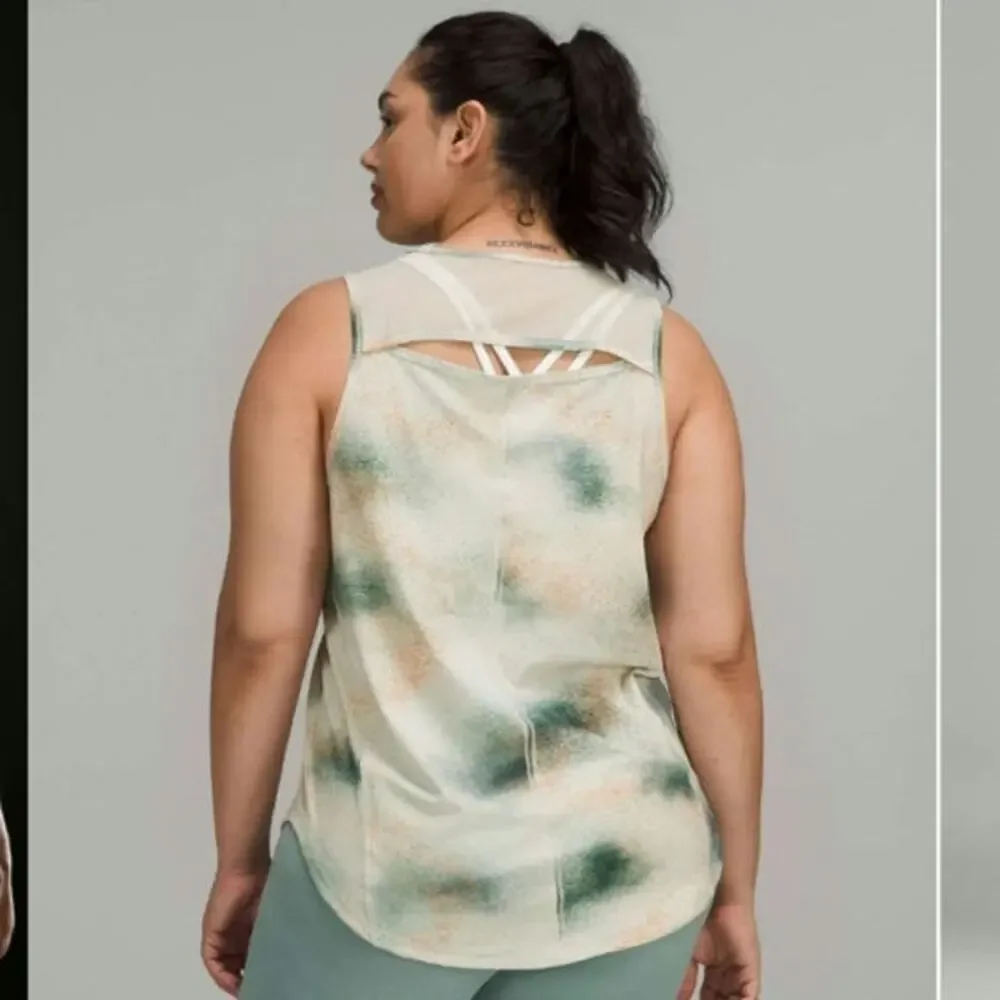Lululemon‎ Sculpt Tank Top in Misty Merlot